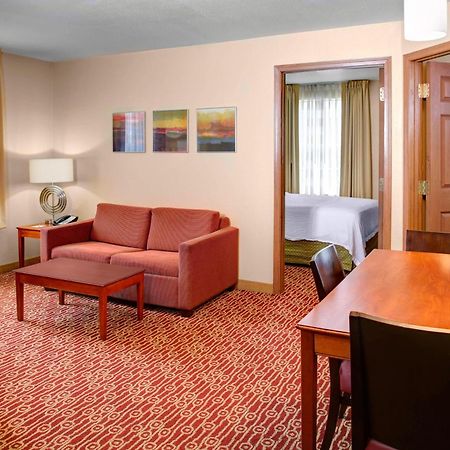 Towneplace Suites Columbus Airport Гаханна Экстерьер фото