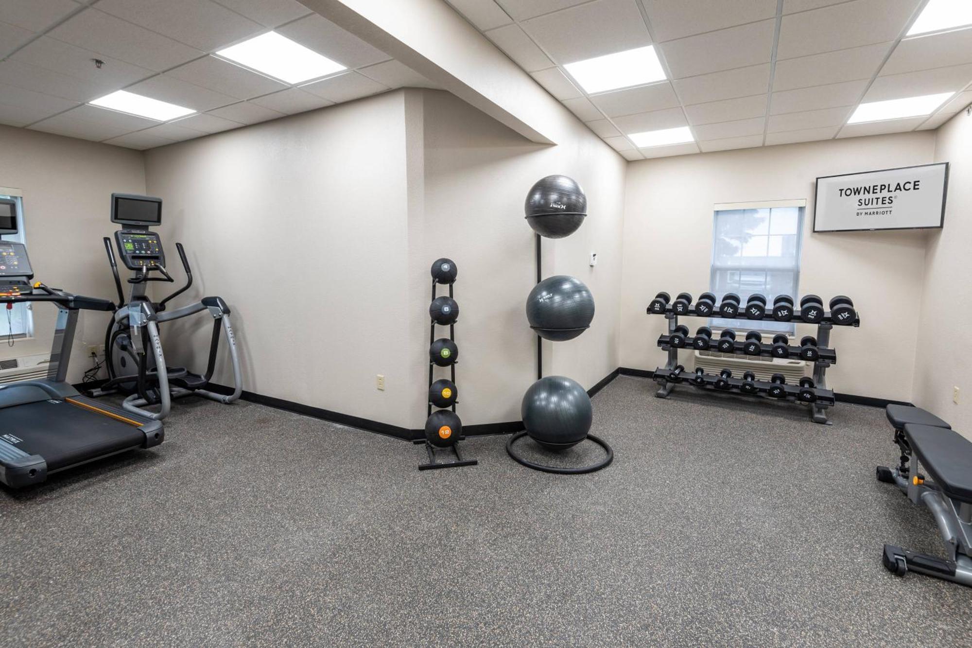 Towneplace Suites Columbus Airport Гаханна Экстерьер фото