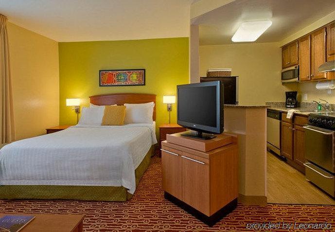 Towneplace Suites Columbus Airport Гаханна Экстерьер фото